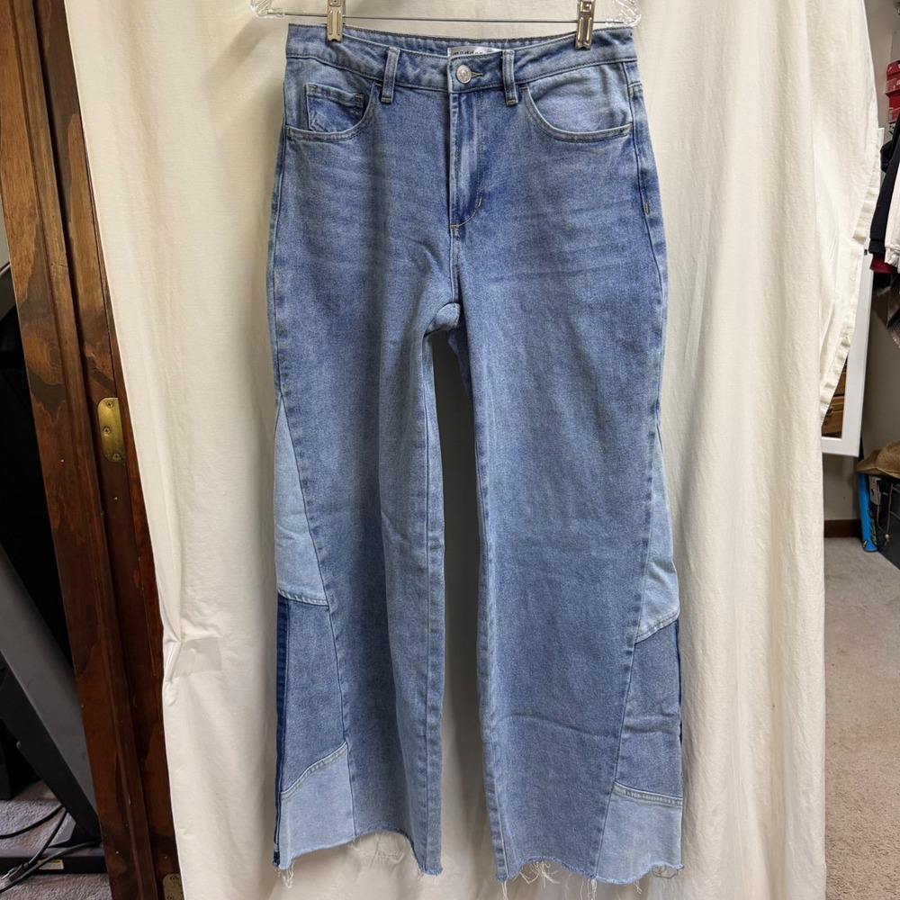 Madden Girl Y2K Patchwork High Rise Wide Leg Jeans Light Wash Raw Hem Size 5